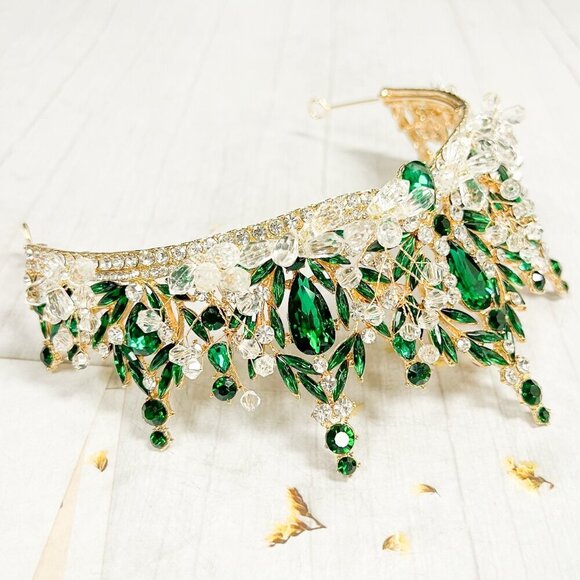 Victorian tiara, Green Crystal crown, Flower girl crown, Birthday Princess tiara